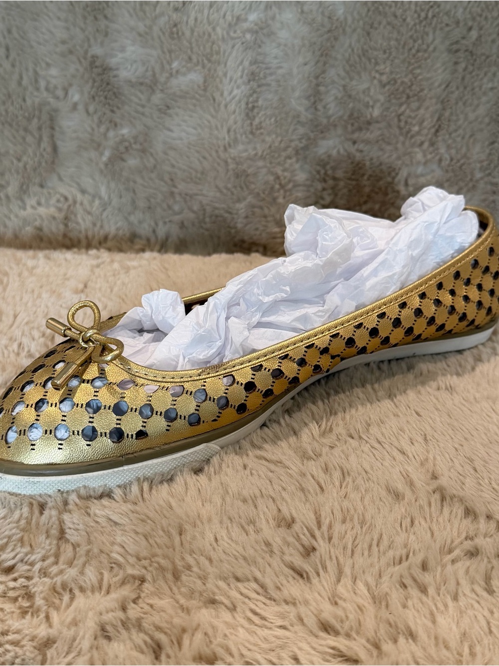 Tory Burch Skyler Ballerina Trainers Metallic Gold Perforated Leather - Picture 4 of 10